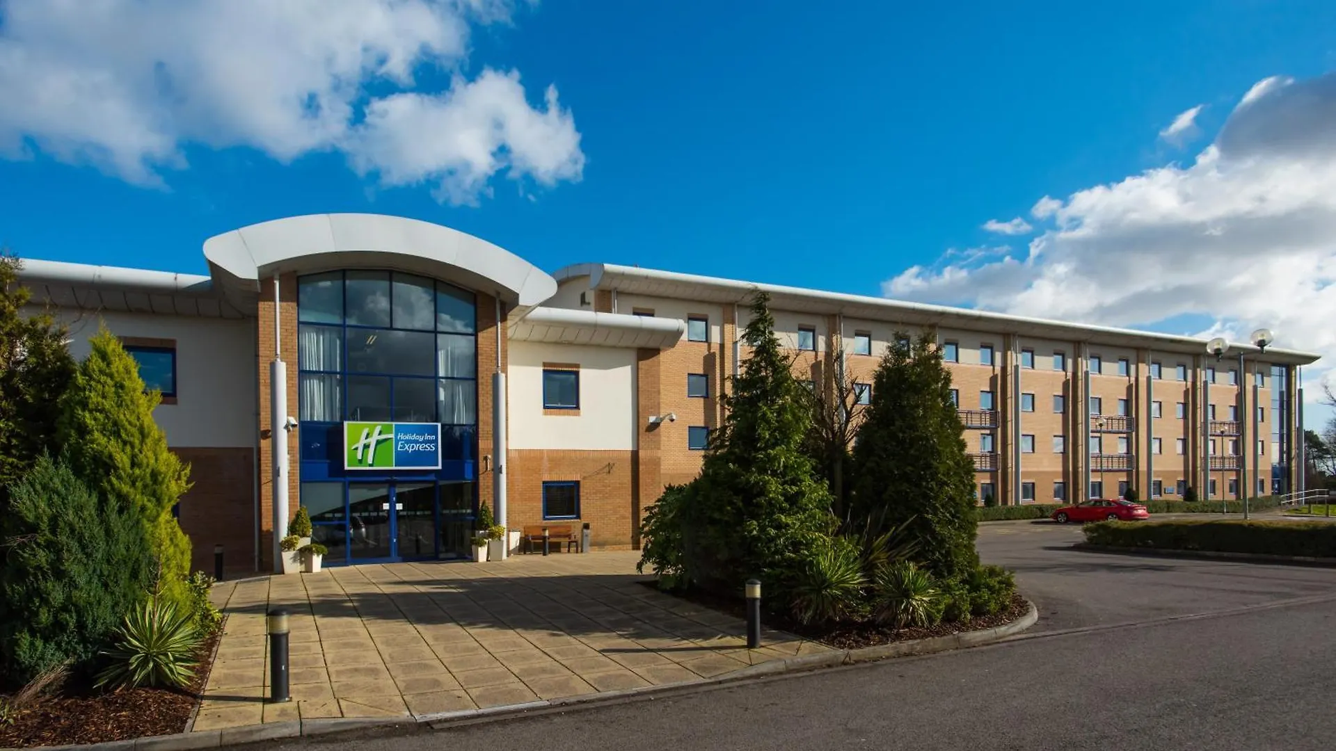 4 Smart Design Hotels in Gwent Worth Booking