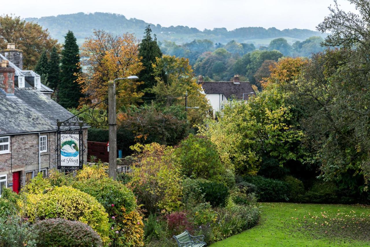 Where to Stay Near Clifford Castle: 4 Best Central Hotels
